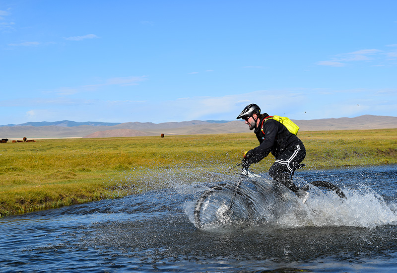 Mountain biking tour in Mongolia